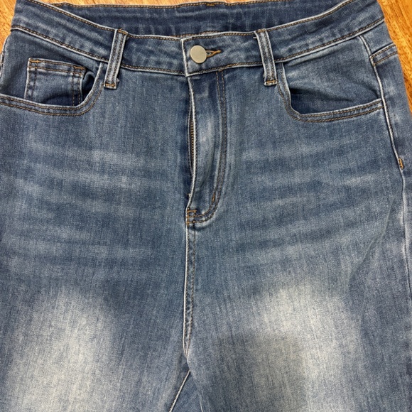 Cider Stretch Denim Straight-Leg Jeans | Mid-Rise | Size M | Perfect Condition - Picture 3 of 5